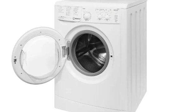 MACHINE A LAVER INDESIT 8KG