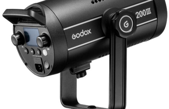 Projecteur LED Godox SL200III